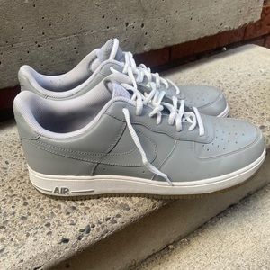 Retro Grey Men’s Air Force 1’s